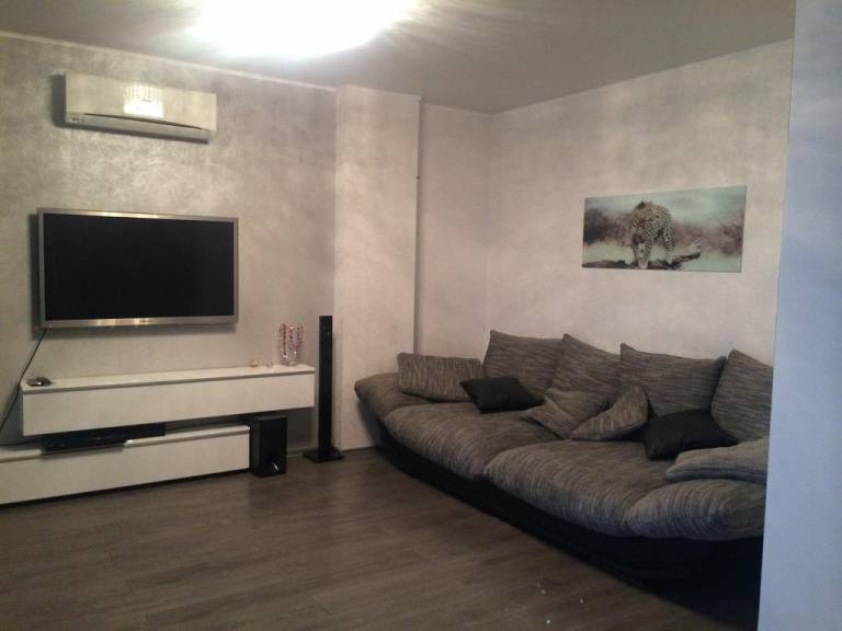 Apartments on Olkhovyy per. 2Е