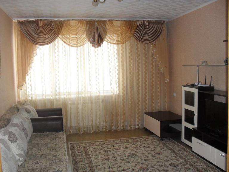 Apartment on Mira 62