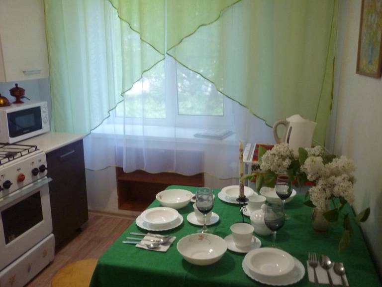 Apartments na Mira 90