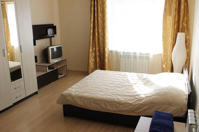 Apartment on Cheluskintsev