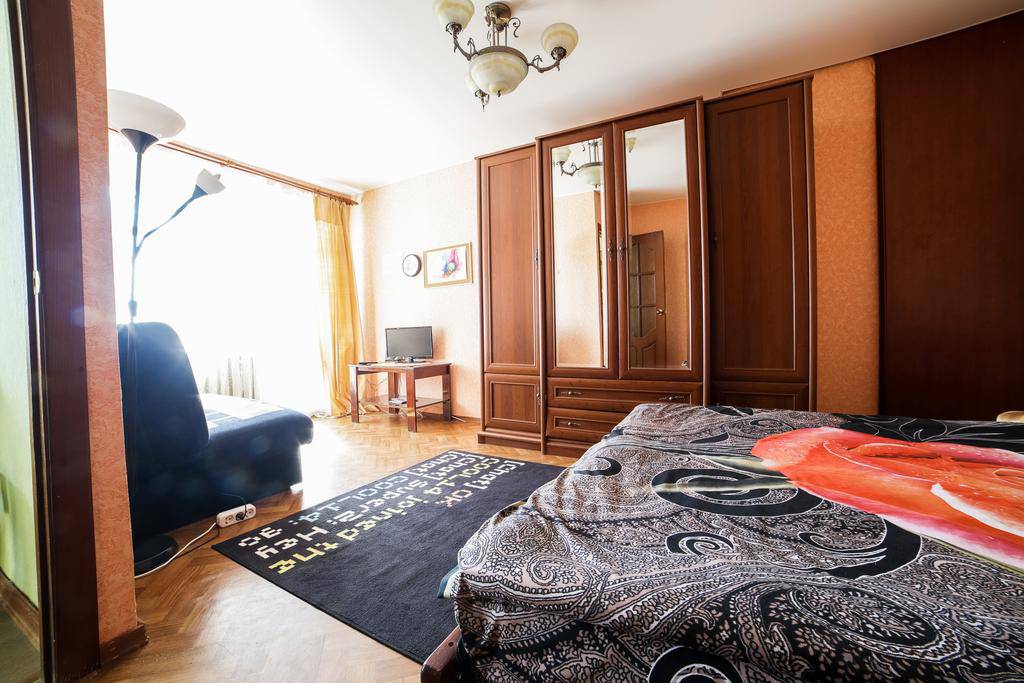 Historical Center Apartment on Knyagininskaya 6a