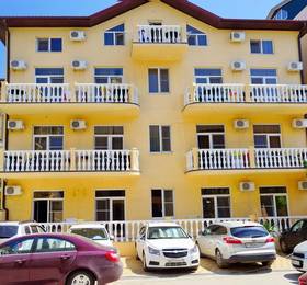 Mango Guest house в Витязево