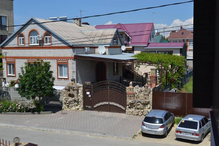Guest house Mertsana