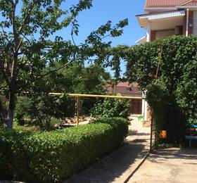 On Svyatogo Georgiya Guest House в Витязево