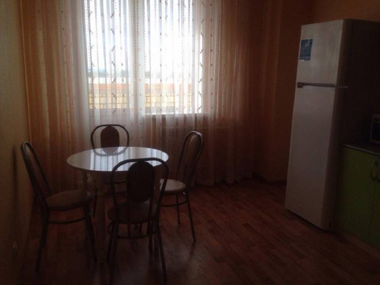 Apartment at prospekt Yakurnova 28