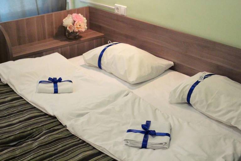 Hotel Complex Tan