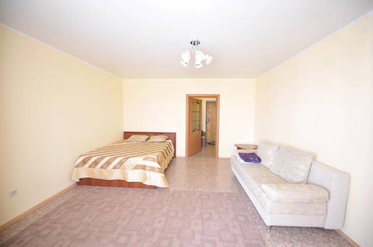 Apartment Na Malygina 4