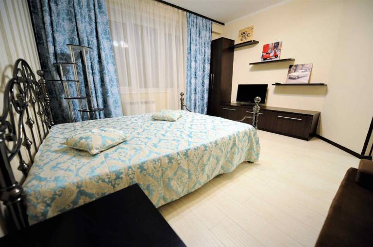 Apartment Fabrichnaya 9