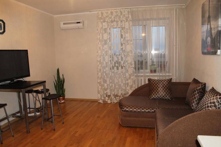 Apartment Oktyabrya