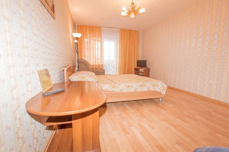 Apartment Lenina 166