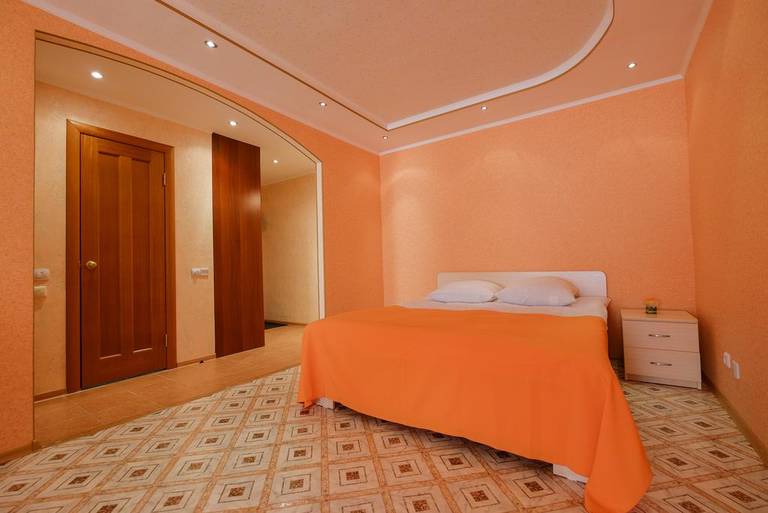 KR Apartment Uchebnaya