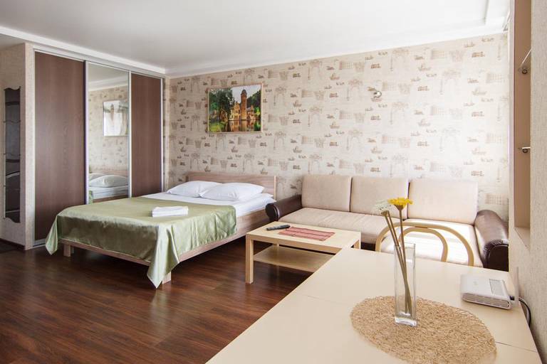 KR Apartment Nakhimova