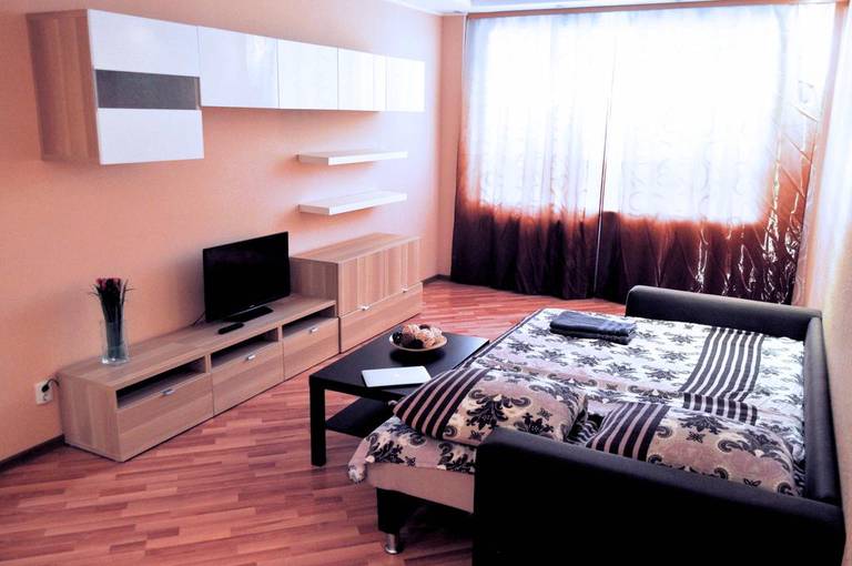 Apartment Moskovskiy Tract 83-2