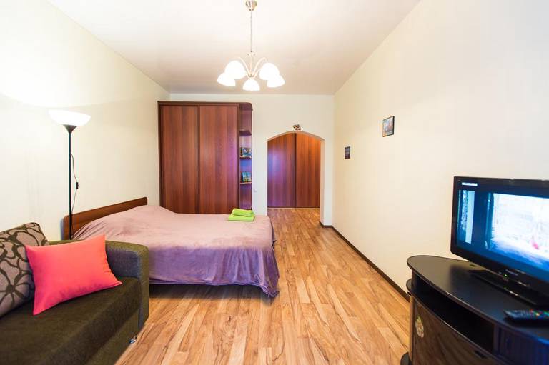 9 Nights Apartments on Frunze 18