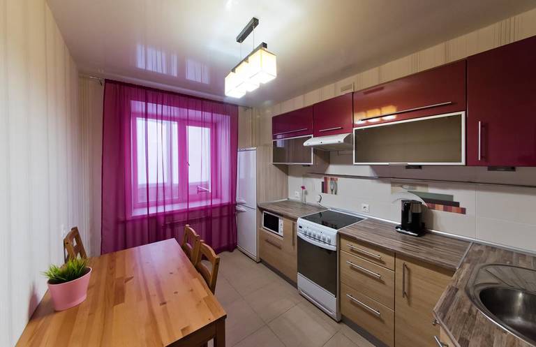Apartments on Uchebnaya 7/1
