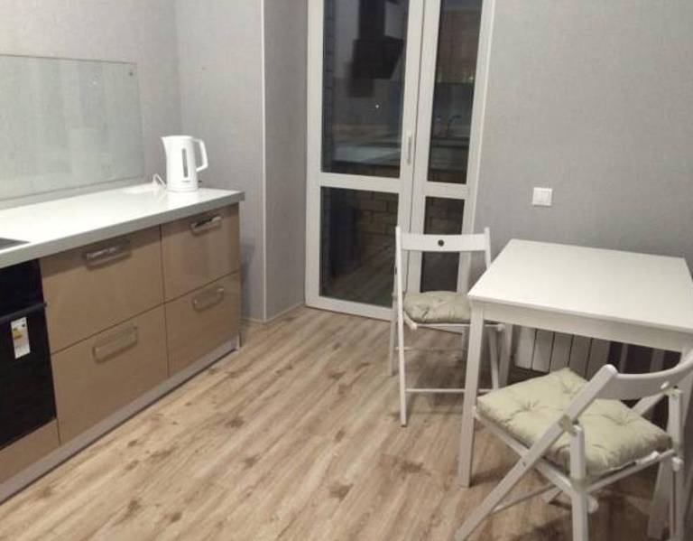 Apartament na Kuratova 76