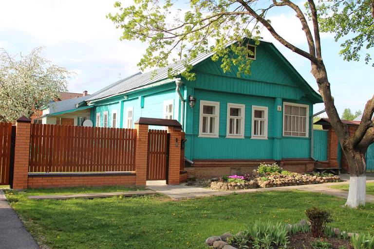 U Bashni Guest House