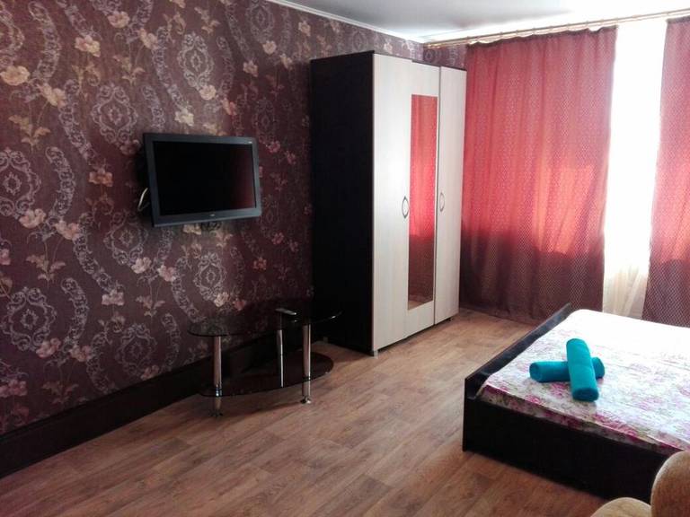 Apartment Kvartirniy Vopros on Artema 78