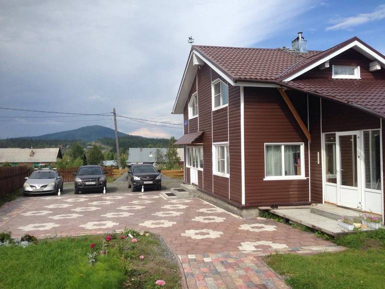 Chalets Skazka