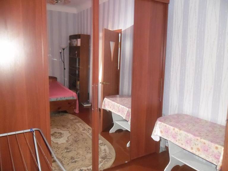 Apartment on Sovetskaya 13
