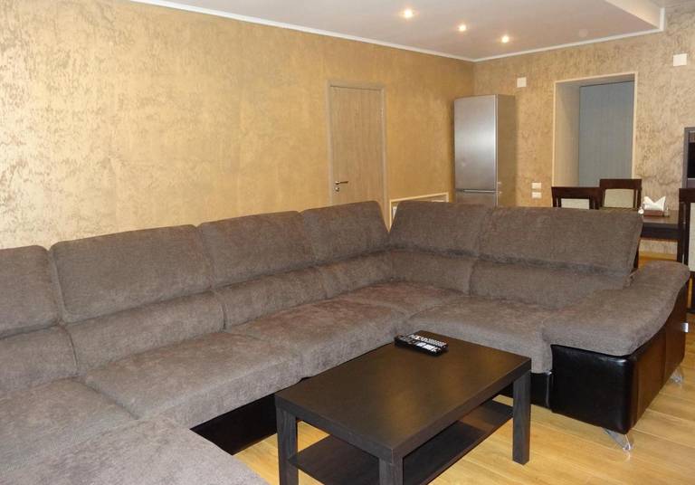 Apartment on 1 May 2