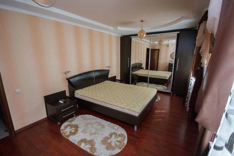 Apartment On Sevastopolskaya 46a