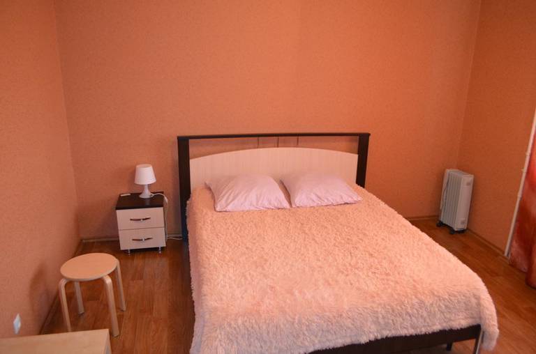 Apartment on 70 Letie Oktyabrya
