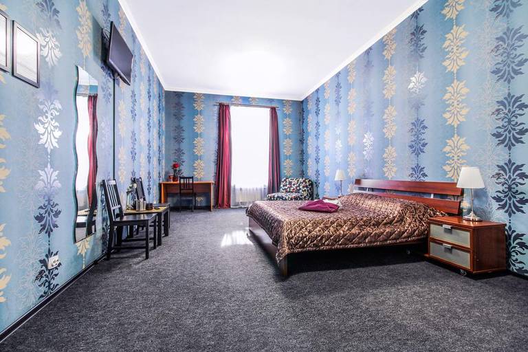 SuperHostel - Vosstanya Street 35