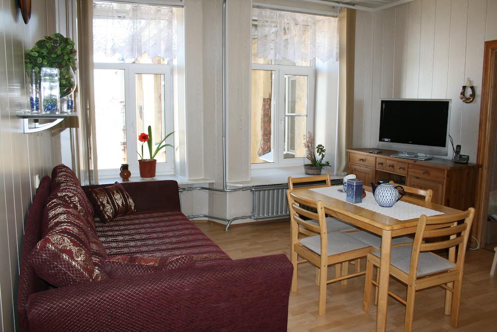 St petersburg apartments. Шпалерная 39 гостиница. Апартаменты Шпалерная 33. Апарт отель на Шпалерной 8. "Апартамент-бутик" гостиница Санкт-Петербург ул. Садовая.