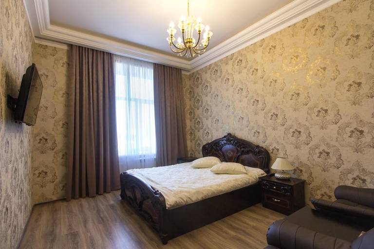 Hotel Golden Palace