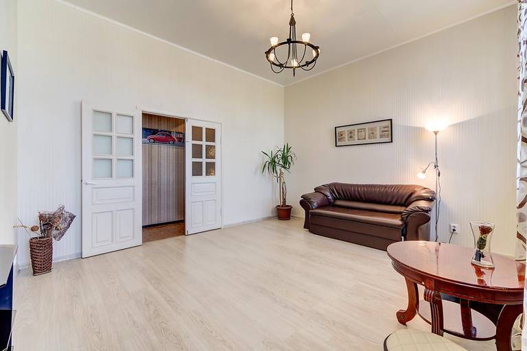 Apartment on Efimova 1-1