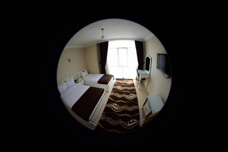 Seref Hotel
