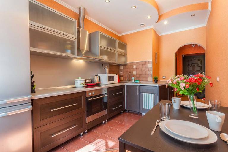 Apartment on Uchitelskaya 18\1