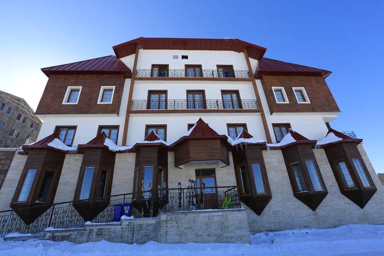 White Park Hotel