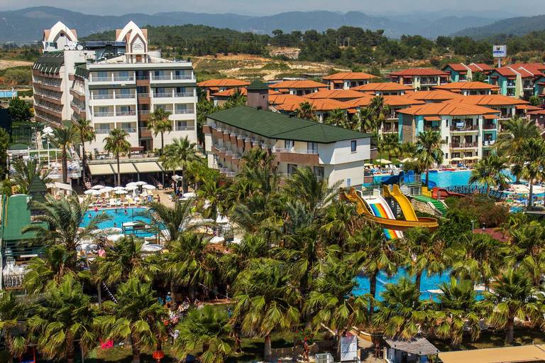 Galeri Resort Hotel