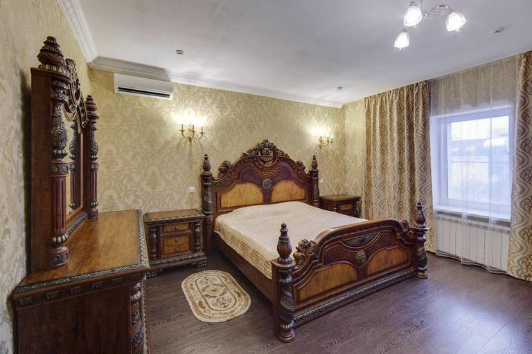 Stiliagi City Hotel