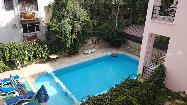 City Hotel