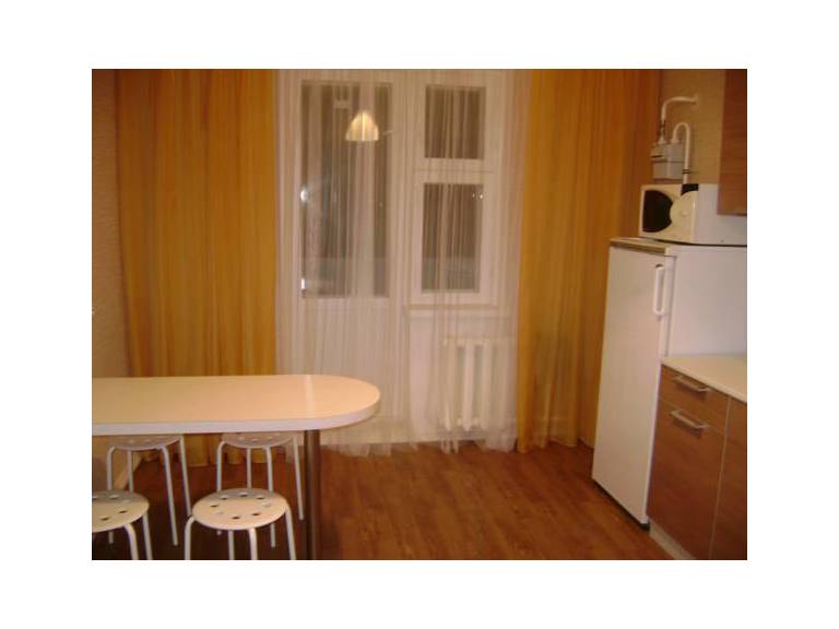 Apartment On Yunosti 15/130