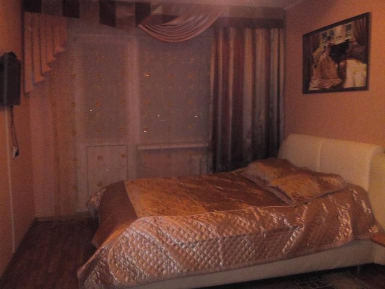 Apartment Narodnaya 57