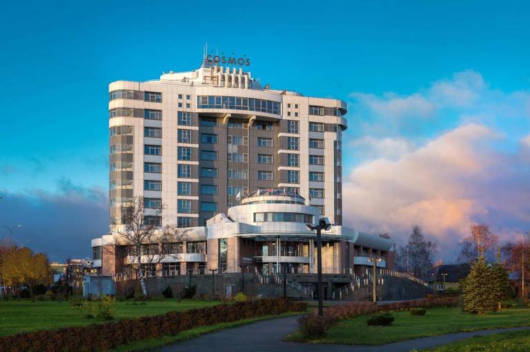 Cosmos Petrozavodsk Hotel