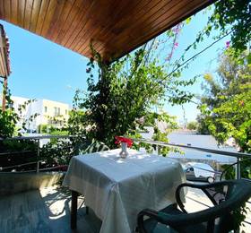 Four Seas Apart Hotel в Тургутреисе