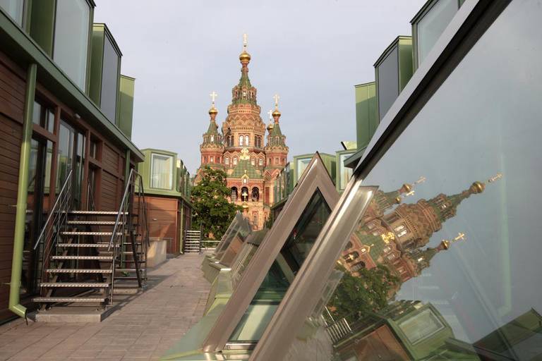 New Peterhof Hotel