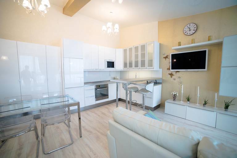 Pervoural'sk Hotel Diana
