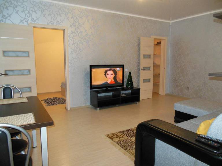 Apartment Komsomolskiy 36
