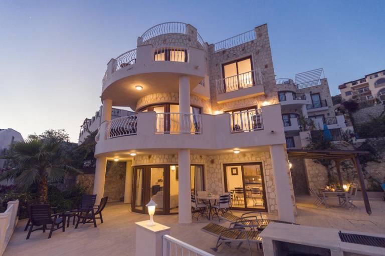 Villa Atlas