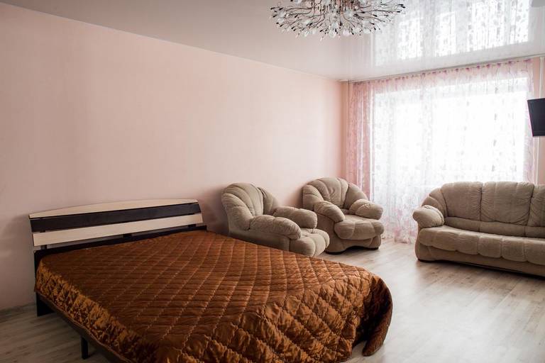 Apartment on Irtishskaya 12
