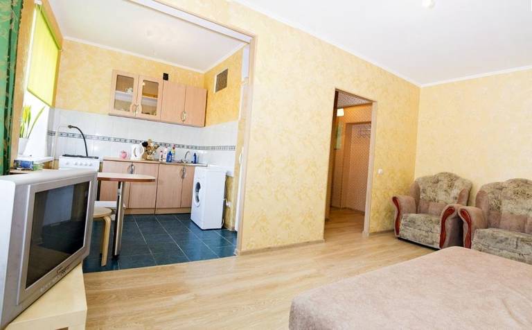 Apartment na Marksa 10a
