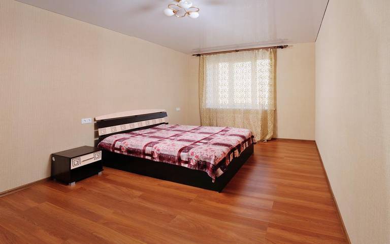 Omsk Sutki Apartment on Tupoleva