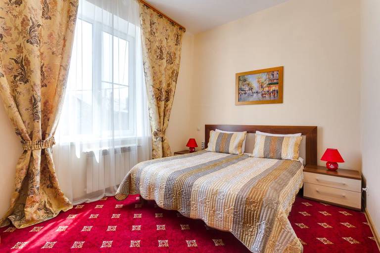 Hotel Na Mirnom