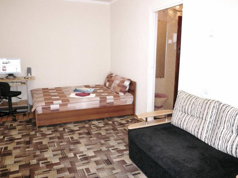 Avega Apartments near Train Station